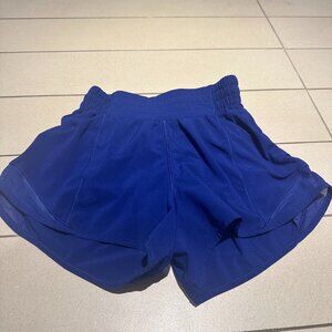 Lululemon Hotty Hot Shorts - 2.5 inch - Size 0